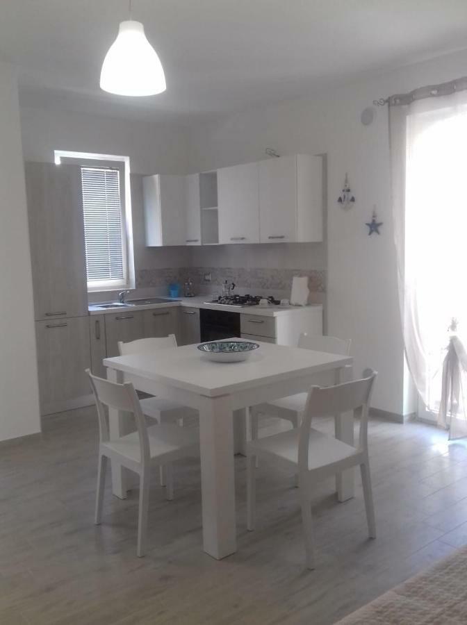 Domar Apartment Margherita Di Savoia Exterior photo